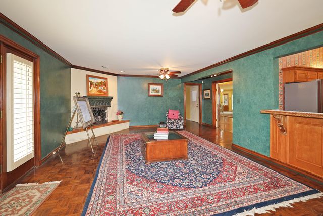 2202 S TRAVIS Street, Amarillo, TX 79109