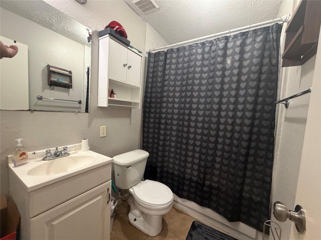 9909 Cardinal Street, La Porte, TX 77571