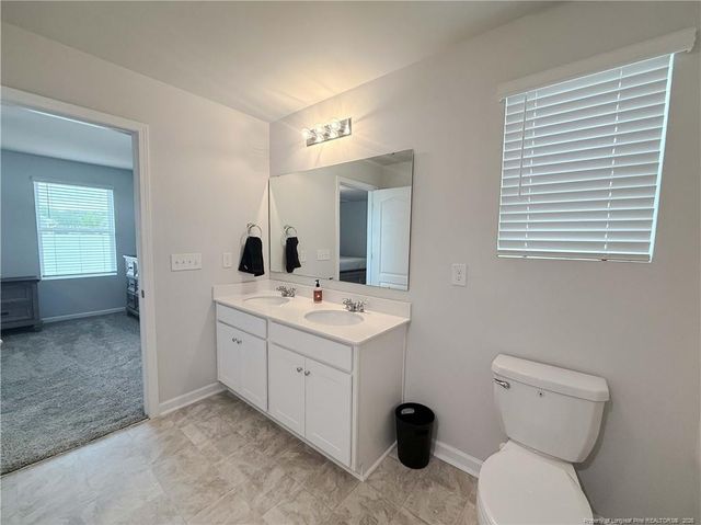 127 Arlington Drive, Raeford, NC 28376
