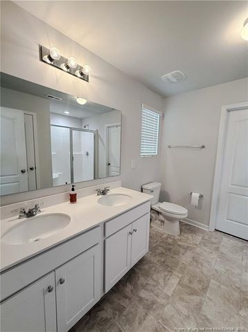 127 Arlington Drive, Raeford, NC 28376