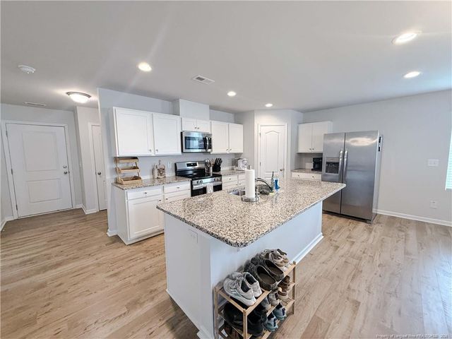 127 Arlington Drive, Raeford, NC 28376