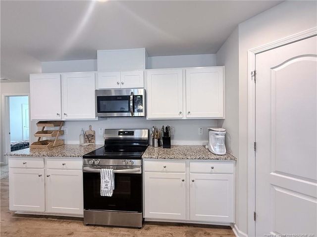 127 Arlington Drive, Raeford, NC 28376