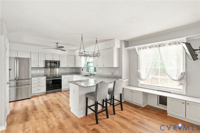 6724 Kingsland Creek Dr, Chesterfield, VA 23832