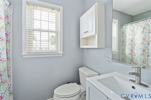 6724 Kingsland Creek Dr, Chesterfield, VA 23832
