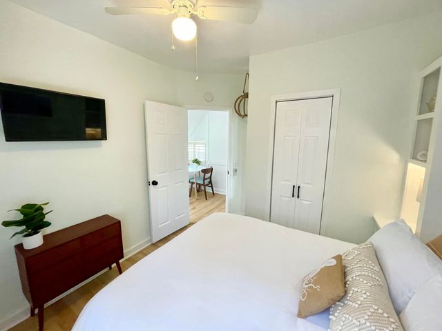 122 Congress Street A & B, Charleston, SC 29403