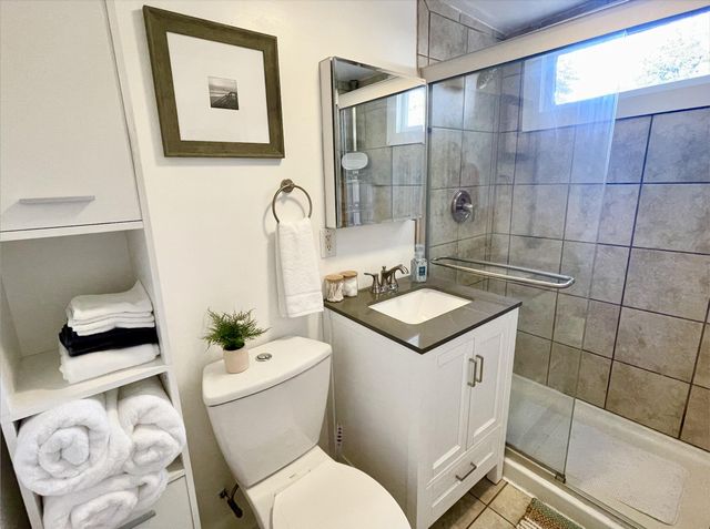 122 Congress Street A & B, Charleston, SC 29403