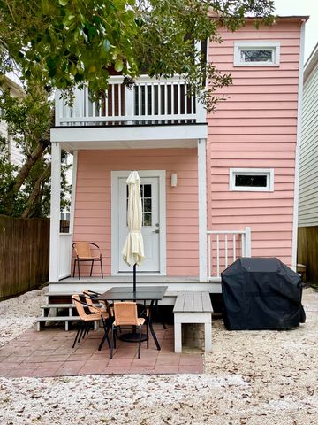 122 Congress Street A & B, Charleston, SC 29403