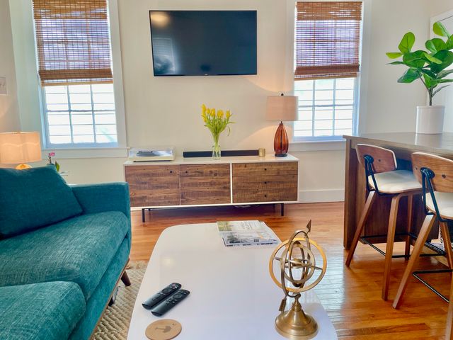 122 Congress Street A & B, Charleston, SC 29403