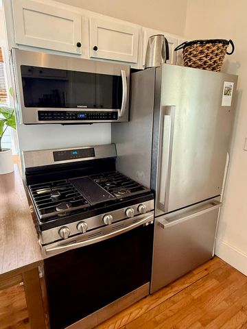 122 Congress Street A & B, Charleston, SC 29403
