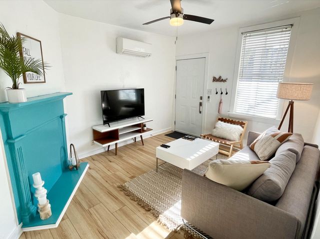 122 Congress Street A & B, Charleston, SC 29403