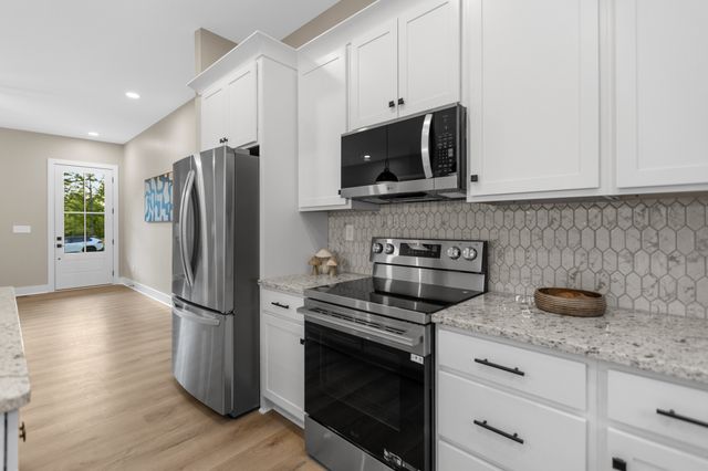 39 Bluebird Trail, Estill Springs, TN 37330