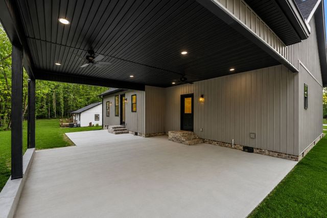 39 Bluebird Trail, Estill Springs, TN 37330