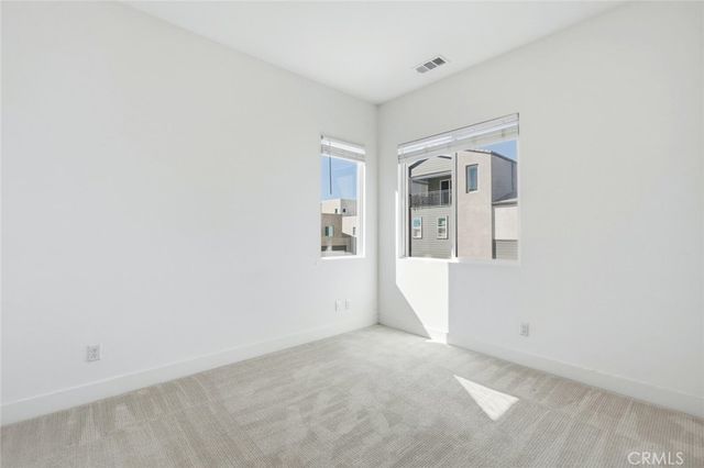 426 Treble, Irvine, CA 92618