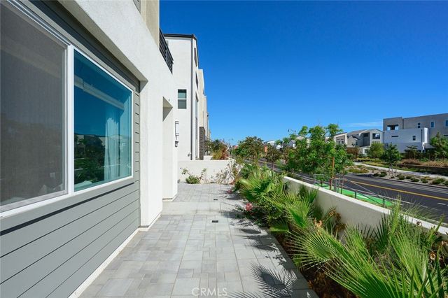 426 Treble, Irvine, CA 92618