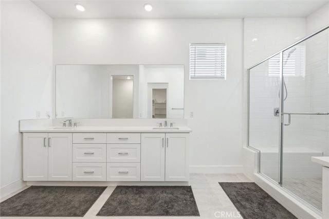 426 Treble, Irvine, CA 92618