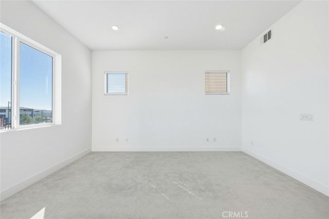 426 Treble, Irvine, CA 92618