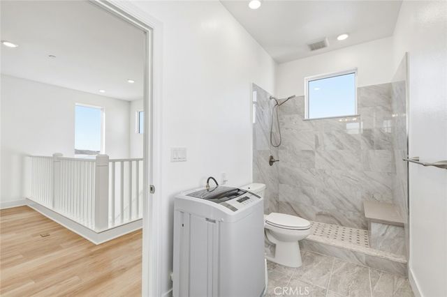 426 Treble, Irvine, CA 92618