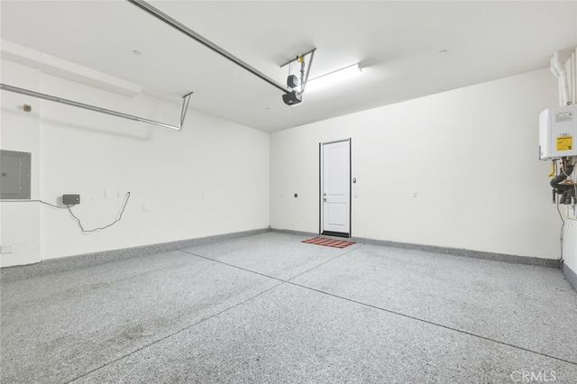 426 Treble, Irvine, CA 92618