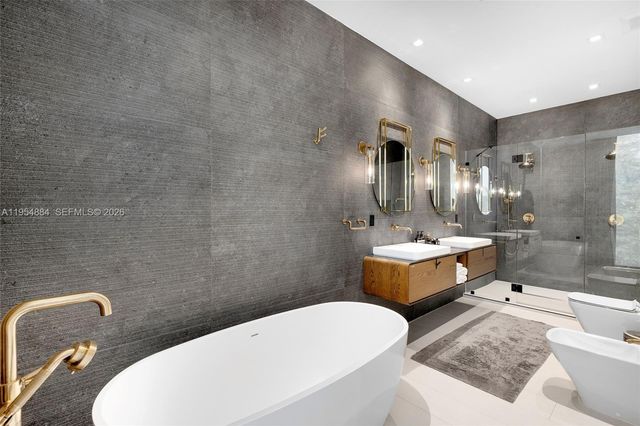 13190 Biscayne Bay Ter, North Miami, FL 33181