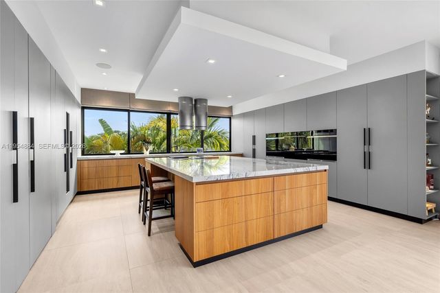 13190 Biscayne Bay Ter, North Miami, FL 33181