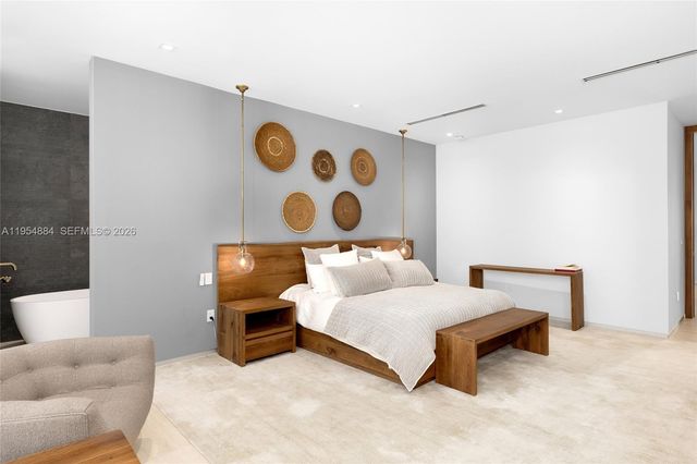 13190 Biscayne Bay Ter, North Miami, FL 33181