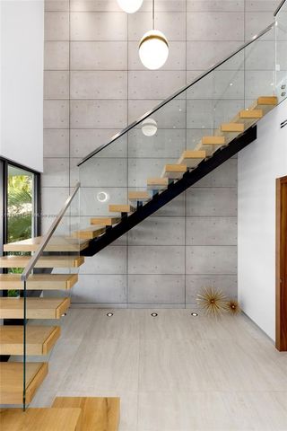 13190 Biscayne Bay Ter, North Miami, FL 33181