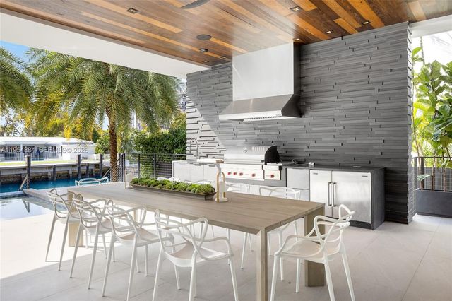 13190 Biscayne Bay Ter, North Miami, FL 33181