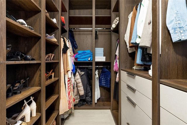 13190 Biscayne Bay Ter, North Miami, FL 33181