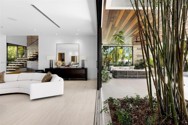 13190 Biscayne Bay Ter, North Miami, FL 33181