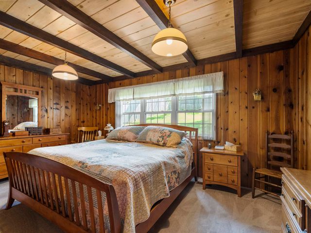 155 Honeysuckle Lane, Huntington, WV 25701