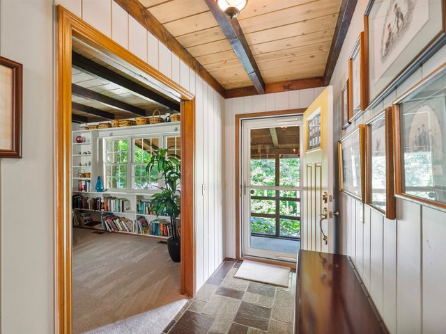 155 Honeysuckle Lane, Huntington, WV 25701