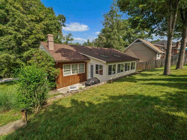 155 Honeysuckle Lane, Huntington, WV 25701