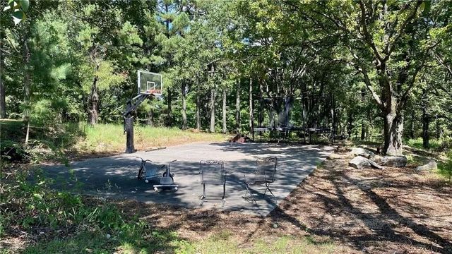 13122 Shaffer Road, Garfield, AR 72732