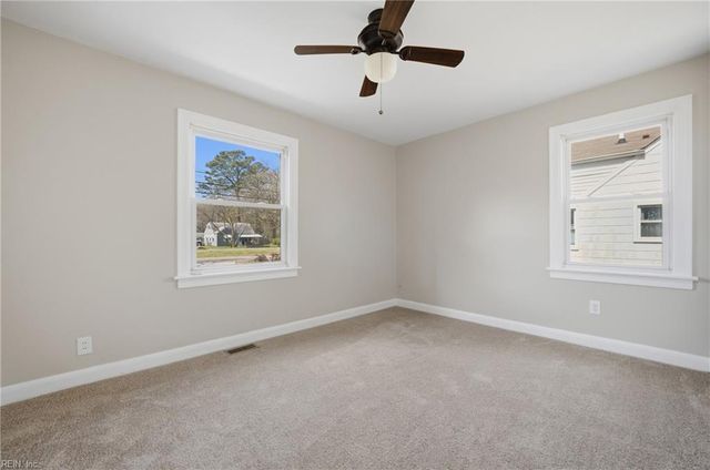 8256 Chesapeake BLVD, Norfolk, VA 23518