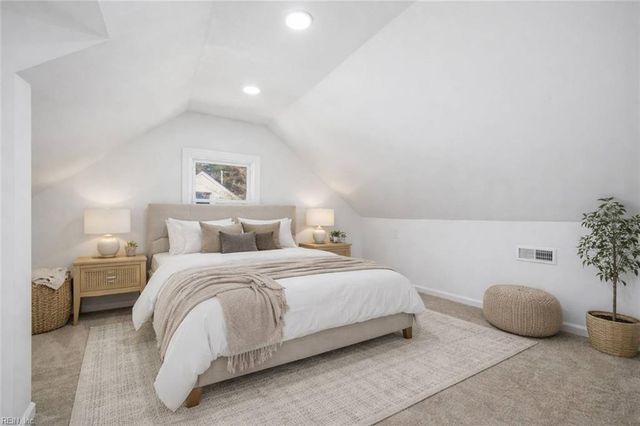 8256 Chesapeake BLVD, Norfolk, VA 23518