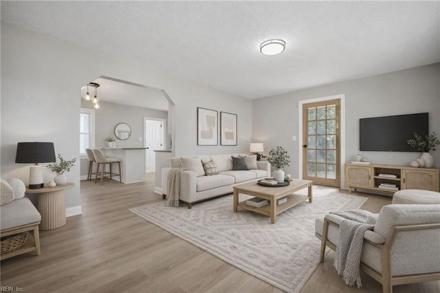 8256 Chesapeake BLVD, Norfolk, VA 23518