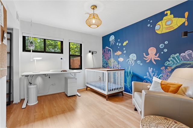 5545 Forbes Ave G, Squirrel Hill, PA 15217