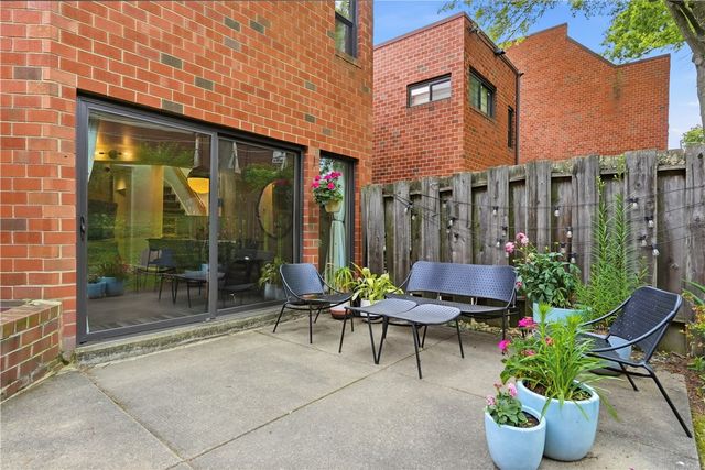5545 Forbes Ave G, Squirrel Hill, PA 15217