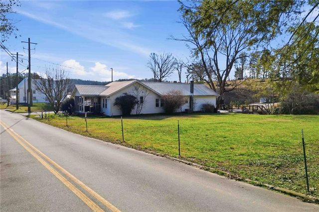 74 Spring Street, Ellijay, GA 30540