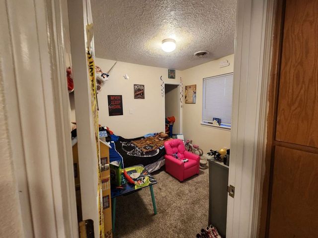 321 Valle Vista Drive, Farmington, NM 87401