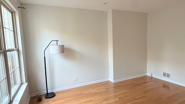 2564 Waterbury Lane 2564, Buffalo Grove, IL 60089