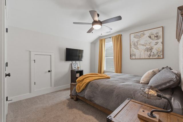 172 Portico Pl, La Vergne, TN 37086