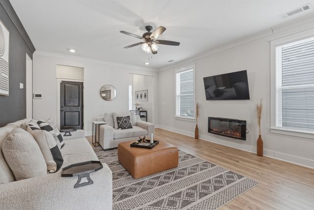 172 Portico Pl, La Vergne, TN 37086