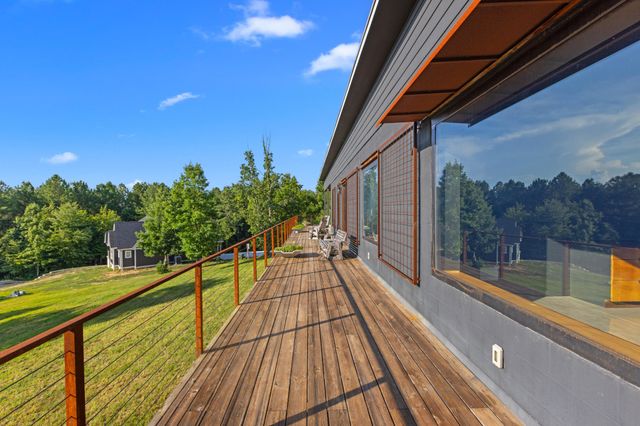 1686 Nolan Trail, Bakewell, TN 37373