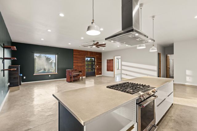 1686 Nolan Trail, Bakewell, TN 37373