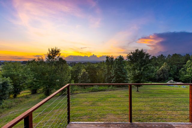 1686 Nolan Trail, Bakewell, TN 37373