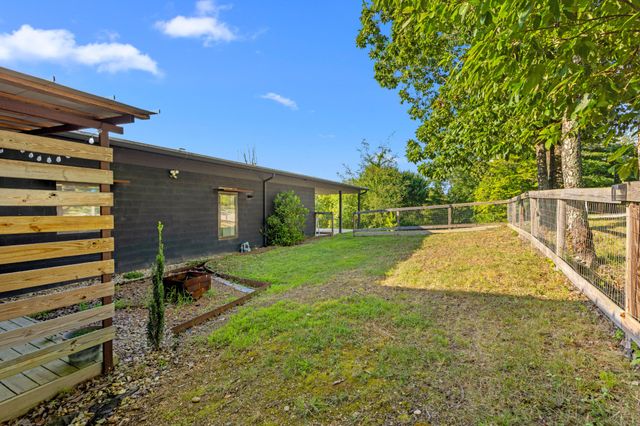 1686 Nolan Trail, Bakewell, TN 37373