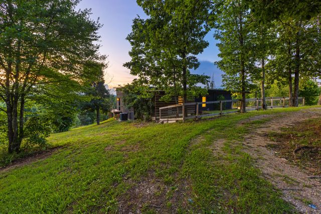 1686 Nolan Trail, Bakewell, TN 37373