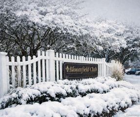 748 E Fox Hills Drive, Bloomfield Hills, MI 48304