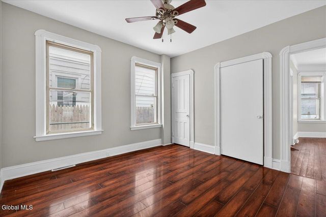 103 Porter Street, Schenectady, NY 12308